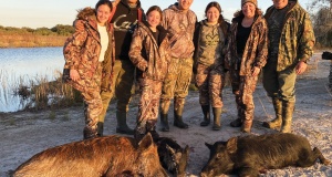 family-hog-hunting-trips
