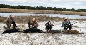 hog-hunters