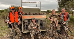 hunting-gallery-photo-family